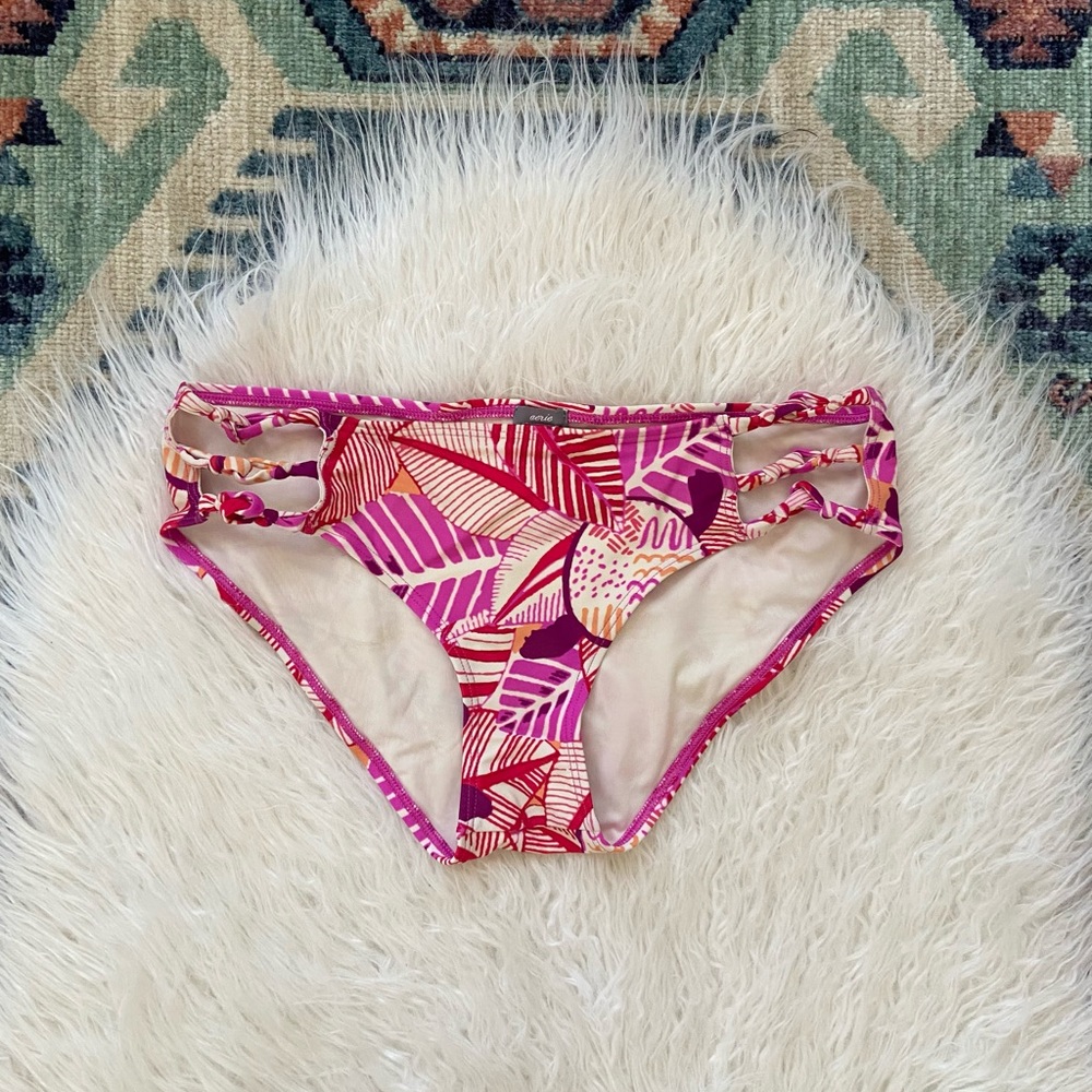 Aerie strappy hipster swimsuit bottom cheeky bikini palm print vacation small